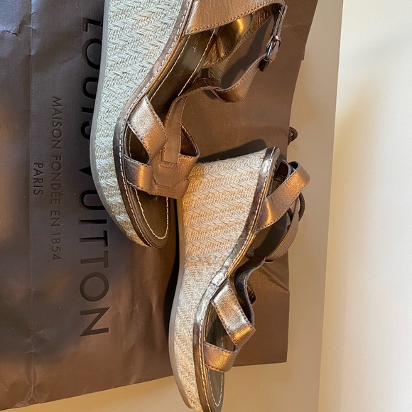 Nine West Sandals - Picture 2 of 2